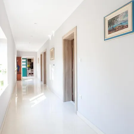 Sea And Lemon Tree * Drasnice