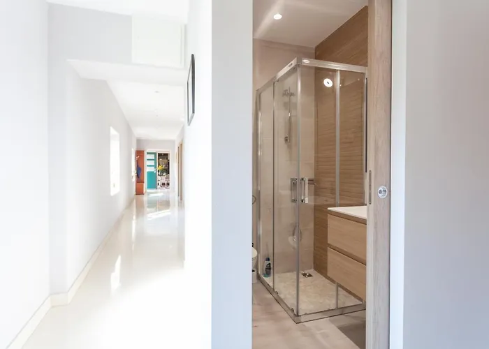 Sea And Lemon Tree *